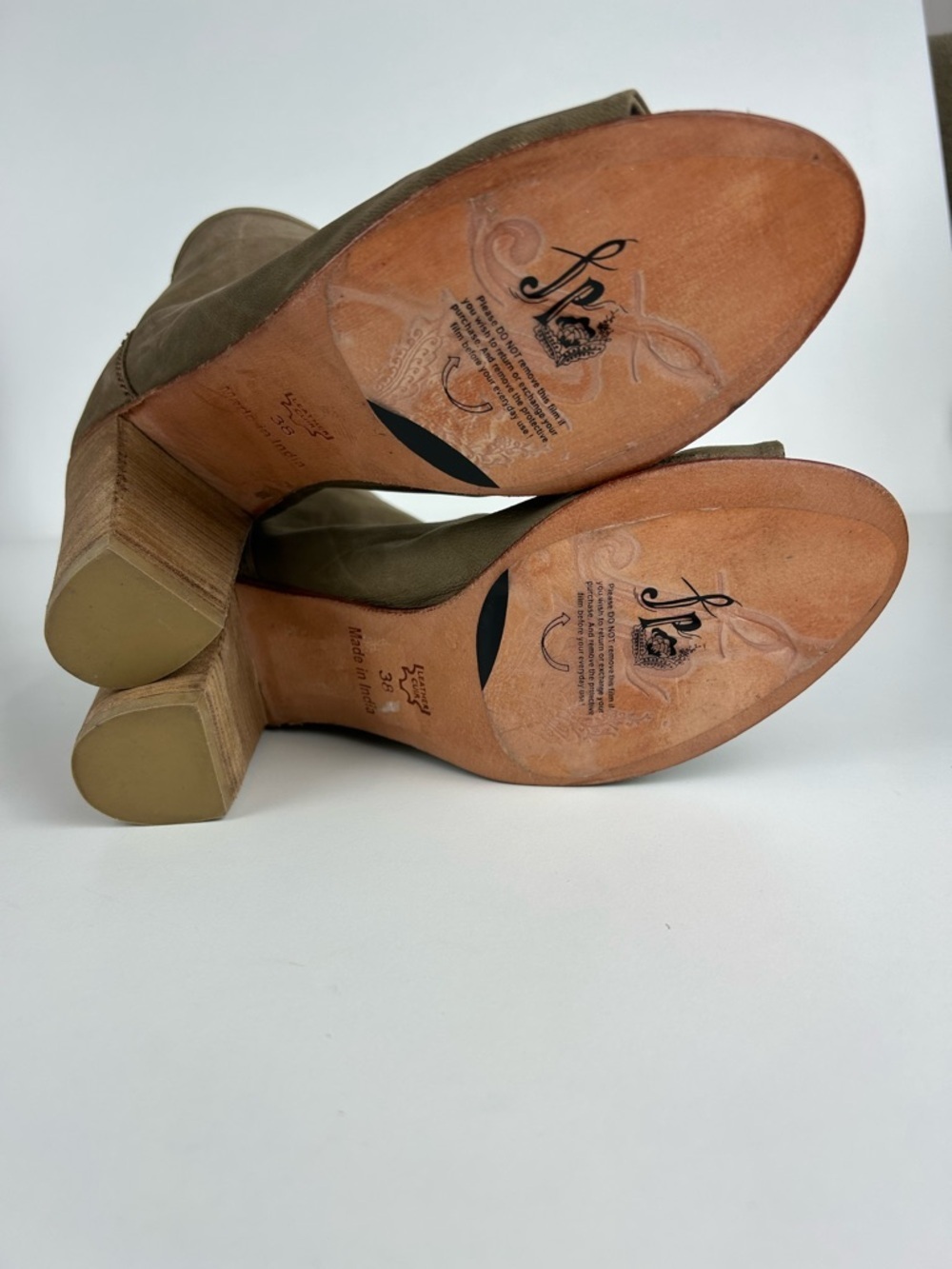 FREE PEOPLE CLEARWATER STACKED HEEL PEEP TOE ANKLE BOOT SIZE 38 TAUPE COLOR - Picture 8 of 12